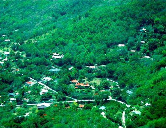 Image No.2-Propriété de 3 chambres à vendre à Bequia