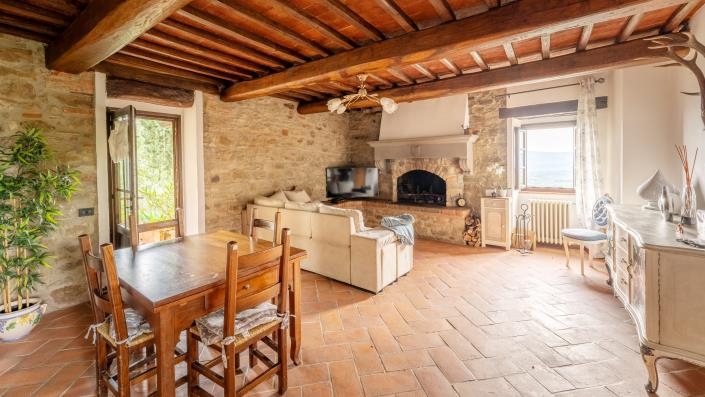 Image No.14-Ferme de 7 chambres à vendre à Reggello