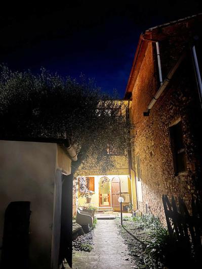 Image No.32-4 Bed Townhouse for sale