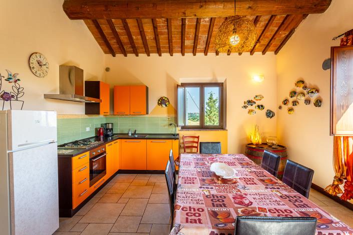 Image No.18-4 Bed Country House for sale
