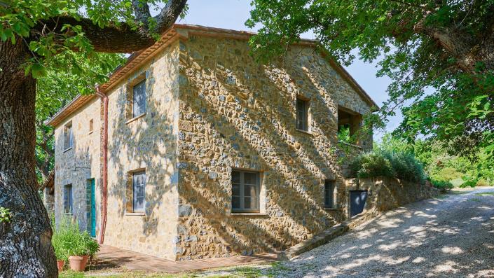 Image No.11-3 Bed Country House for sale