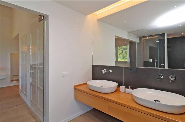 Image No.23-3 Bed Villa / Detached for sale