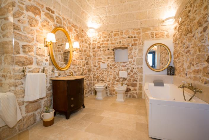 Image No.11-Maison de campagne de 7 chambres à vendre à Conversano