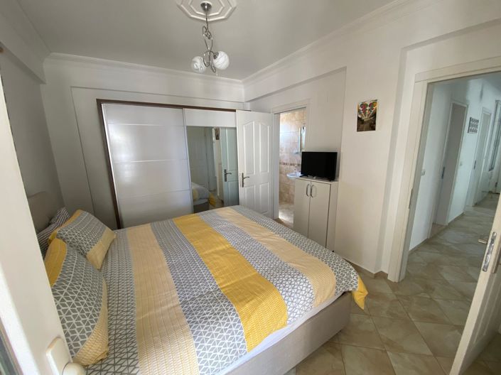 Image No.8-3 Bed Apartment for sale