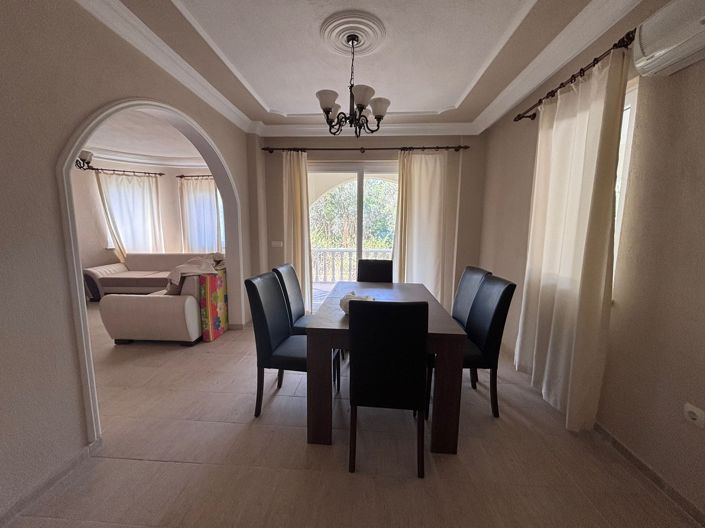Image No.7-4 Bed Villa for sale