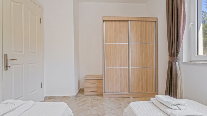 Image No.13-3 Bed Bungalow for sale