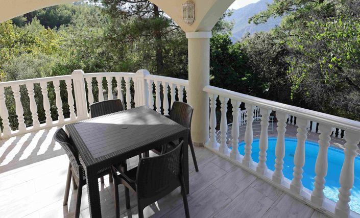Image No.10-4 Bed Villa for sale