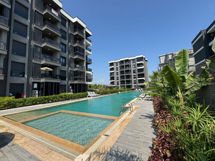 Image No.4-2 Bed Apartment for sale