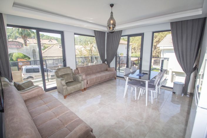 Image No.6-3 Bed Apartment for sale