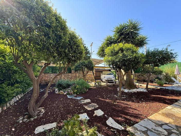 Image No.3-3 Bed Villa for sale