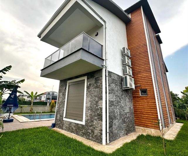 Image No.3-3 Bed Villa for sale