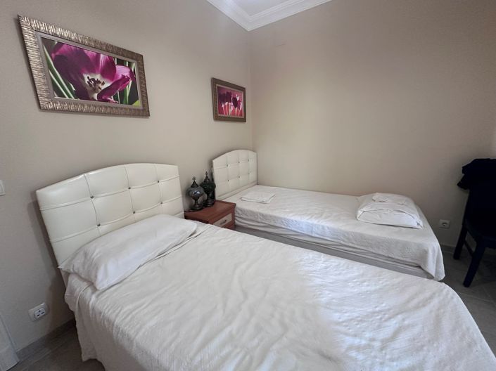 Image No.10-4 Bed Villa for sale