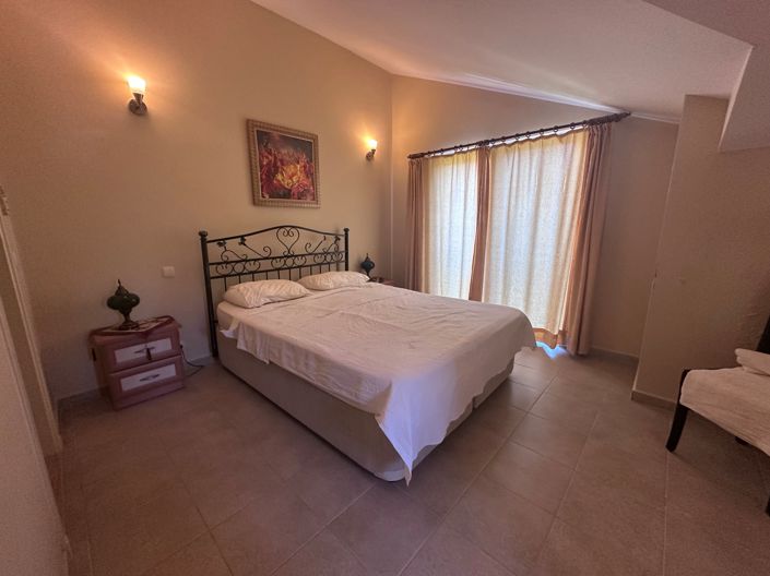 Image No.19-4 Bed Villa for sale