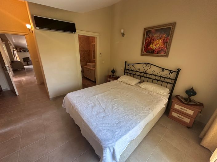 Image No.20-4 Bed Villa for sale