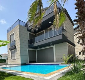 Brand-New Antalya Property For Sale With A Pool And Garden - Main view of the detached property