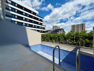 Antalya Apartments For Sale - Terrace with privacy