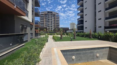 Antalya 1-bedroom Apartments For Sale - Social exterior terraces and gardens