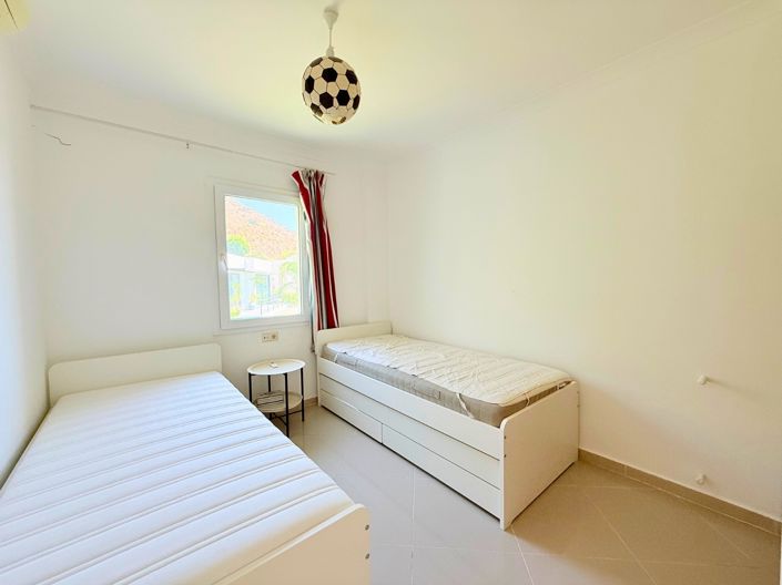 Image No.18-4 Bed Villa for sale