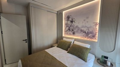 Deluxe Antalya Apartments For Sale In Altintas - Neural decoration throughout
