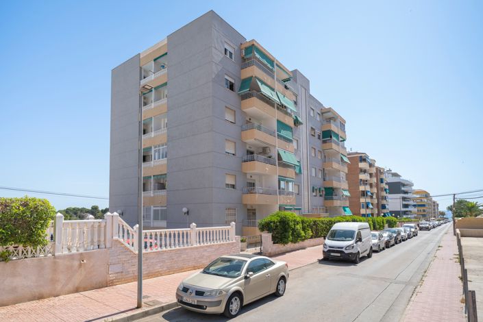 Image No.34-2 Bed Apartment for sale