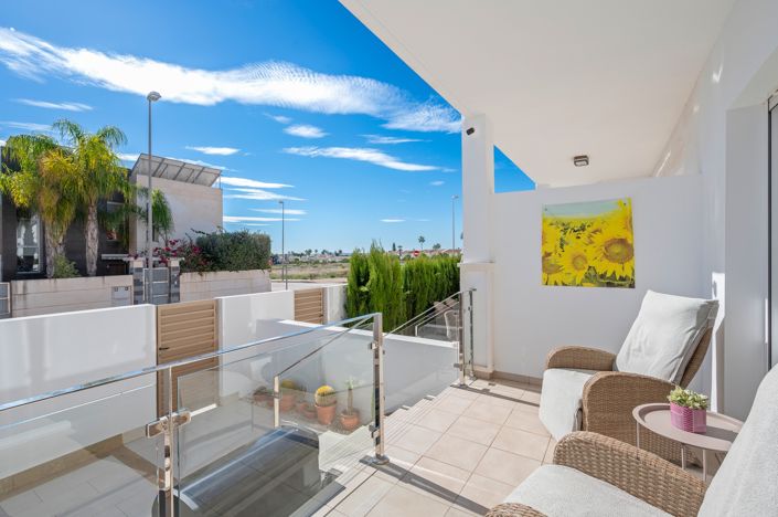 Image No.4-2 Bed Apartment for sale