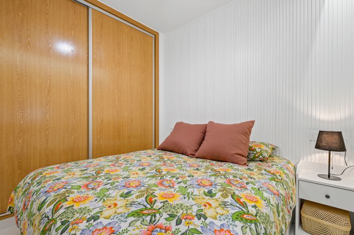 Image No.25-3 Bed Apartment for sale