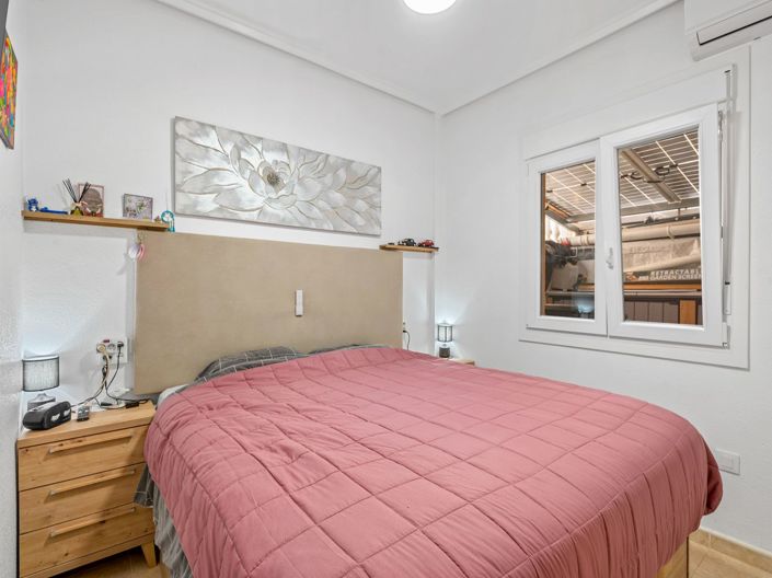 Image No.11-3 Bed Quad for sale