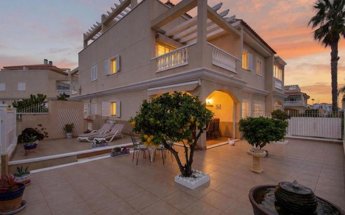 Image No.32-Quad de 2 chambres à vendre à Playa Flamenca