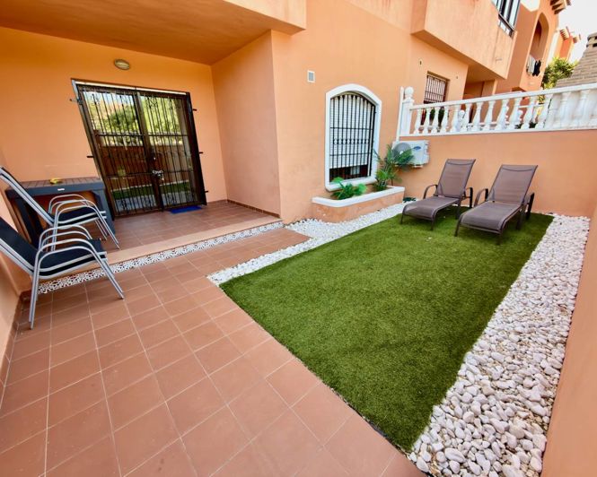 Image No.3-Appartement de 2 chambres à vendre à Torrevieja
