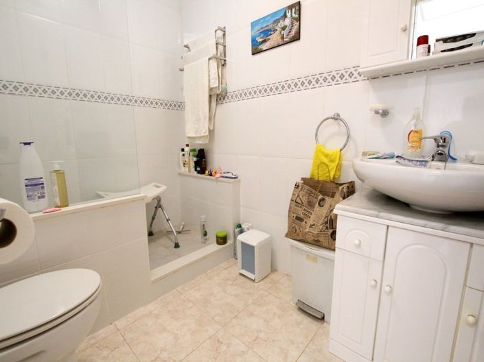 Image No.15-Appartement de 2 chambres à vendre