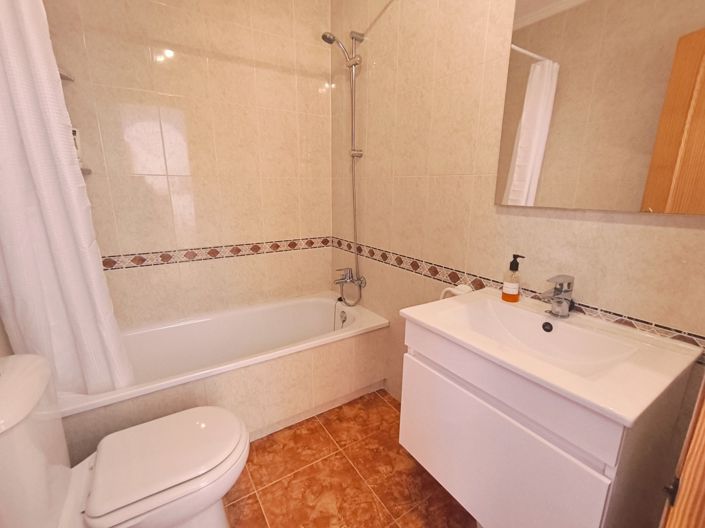 Image No.11-Apartamento con 2 dormitorios en venta
