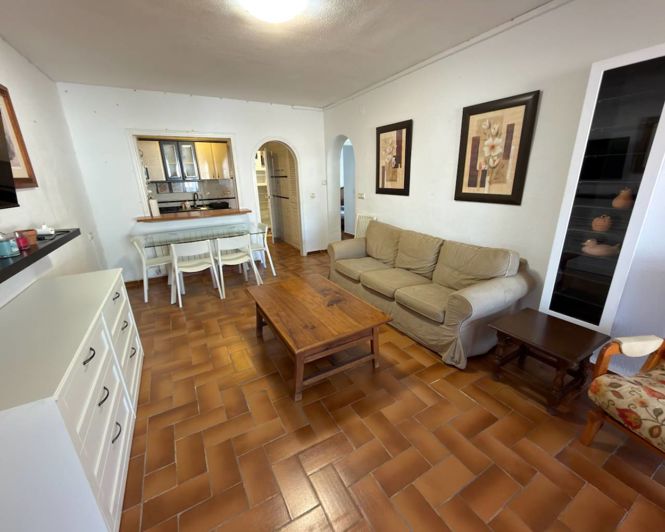 Image No.5-Appartement de 2 chambres à vendre