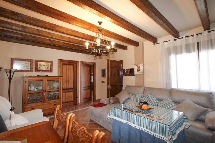 Image No.8-3 Bed Villa / Detached for sale