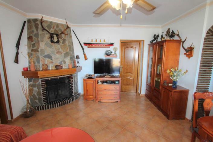 Image No.19-3 Bed Villa / Detached for sale