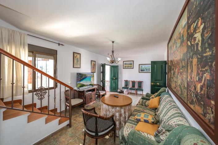 Image No.10-3 Bed Semi-Detached for sale