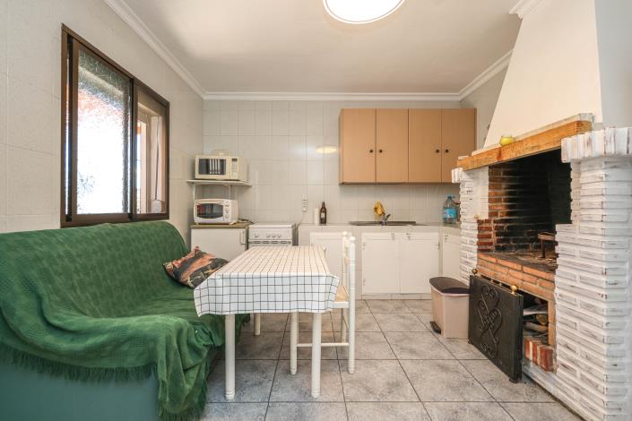 Image No.13-3 Bed Semi-Detached for sale