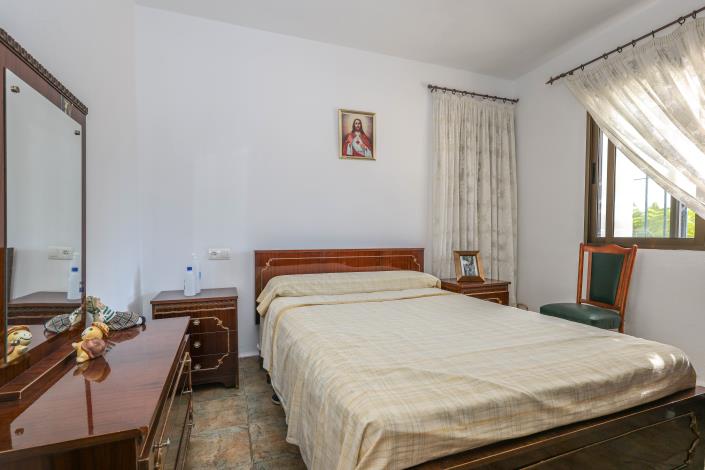 Image No.15-3 Bed Semi-Detached for sale