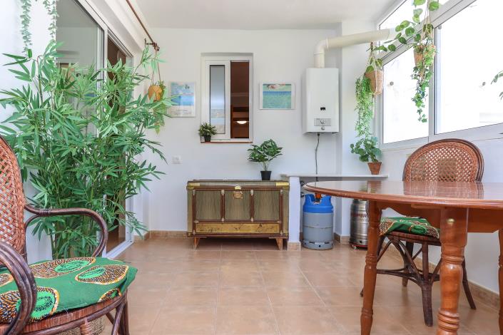 Image No.15-5 Bed Townhouse for sale