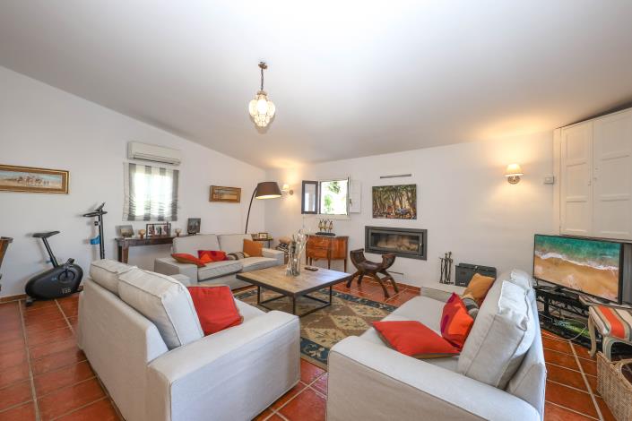 Image No.10-5 Bed Villa / Detached for sale