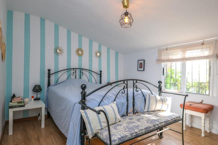 Image No.24-5 Bed Villa / Detached for sale