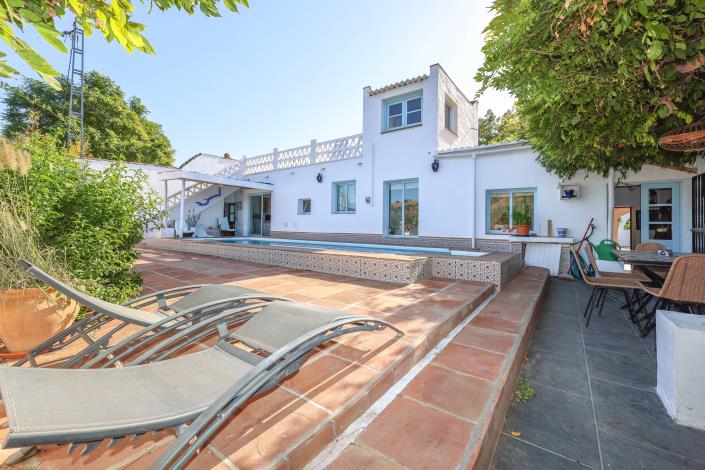 Image No.32-5 Bed Villa / Detached for sale
