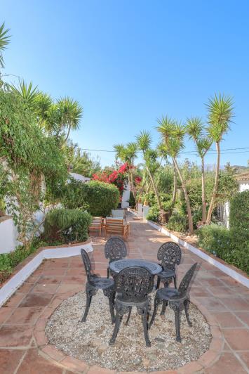 Image No.46-5 Bed Villa / Detached for sale
