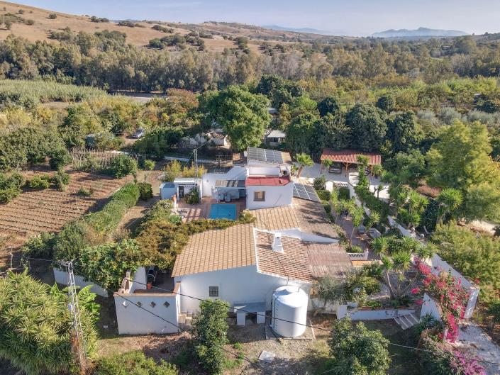 Image No.61-5 Bed Villa / Detached for sale