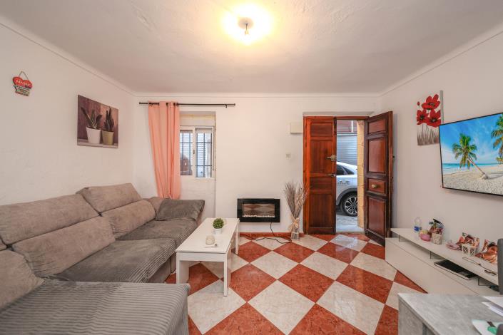 Image No.8-Villa / Détaché de 4 chambres à vendre à Guaro