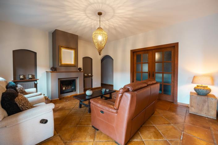 Image No.14-4 Bed Villa / Detached for sale