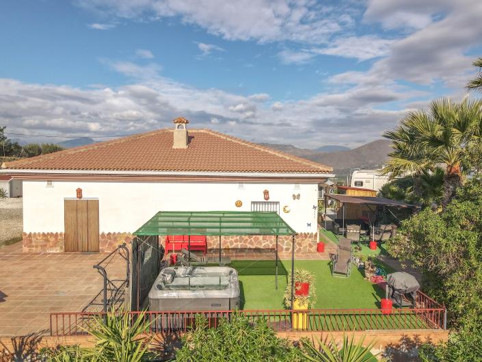 Image No.51-2 Bed Villa / Detached for sale