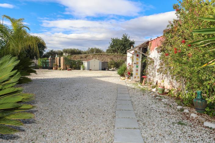Image No.57-2 Bed Villa / Detached for sale