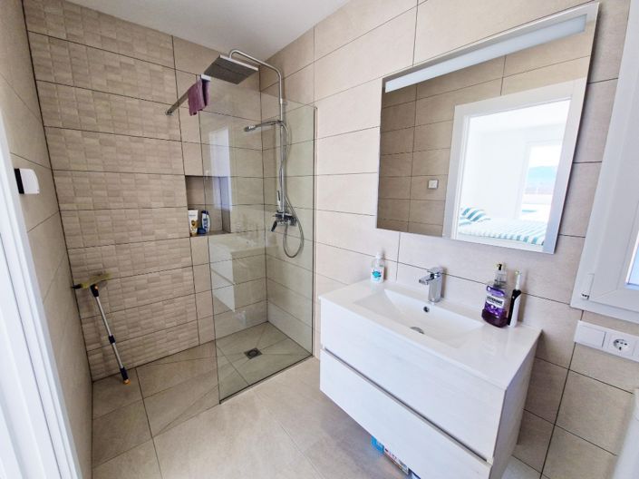 Image No.8-3 Bed Villa for sale