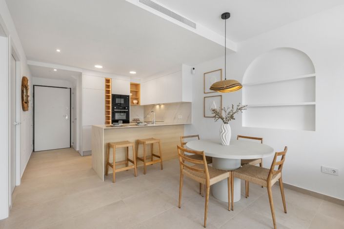 Image No.12-2 Bed Apartment for sale