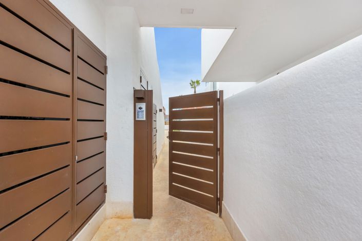 Image No.28-2 Bed Apartment for sale